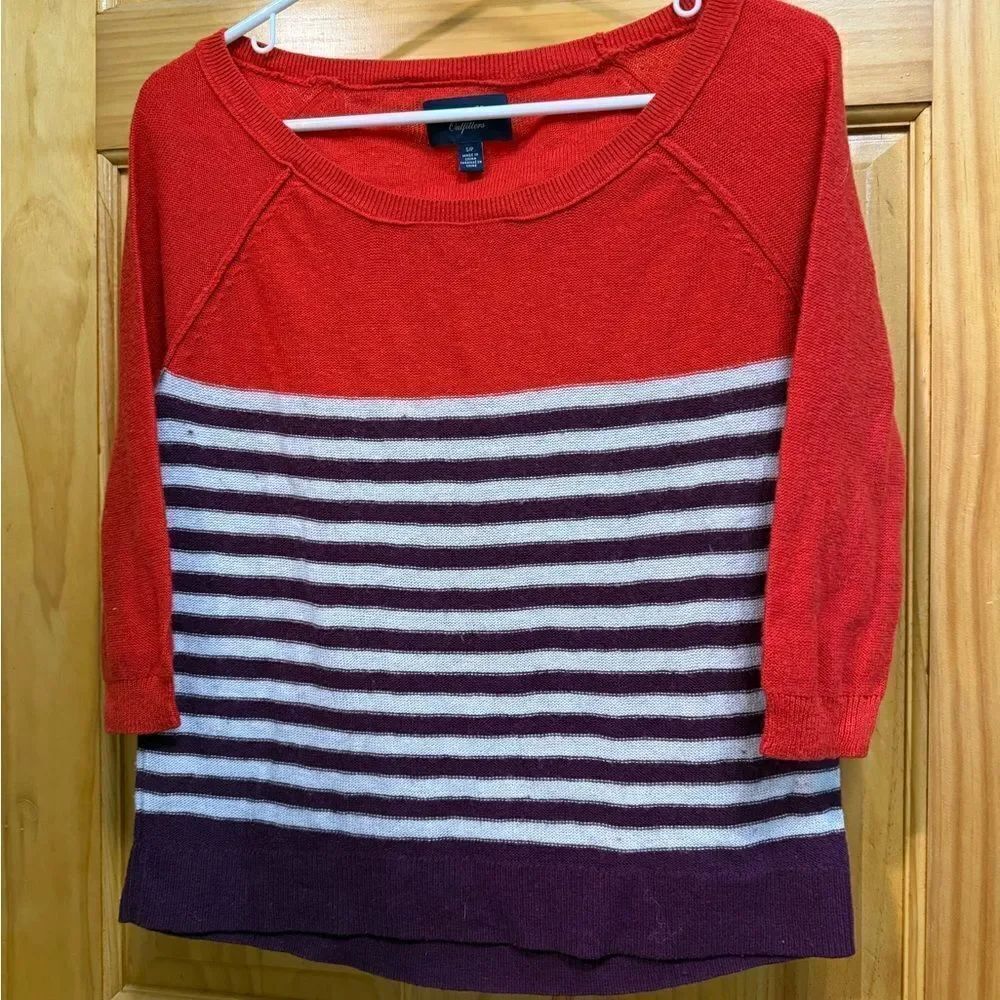 American Eagle Outfitters Red, striped, and plum Knit Sweater size S